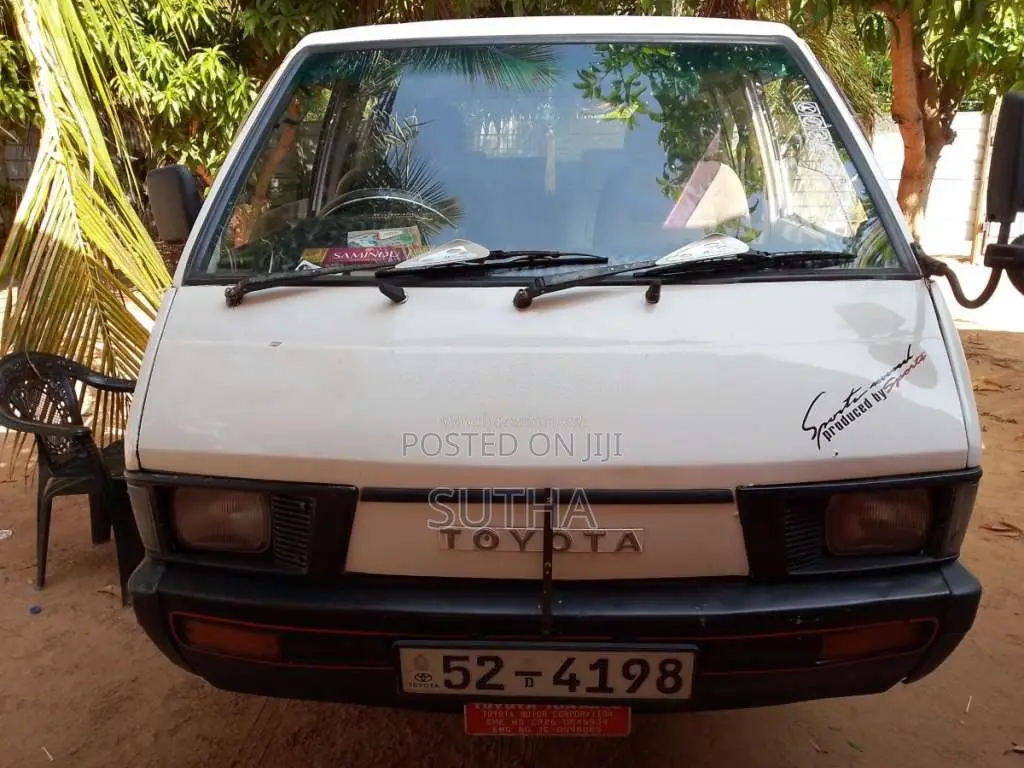 Toyota TownAce 1988 Van (Used)