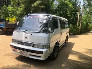 Nissan Caravan 1990 Van (Used)
