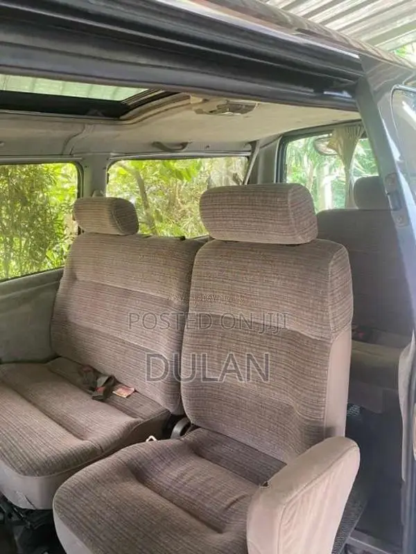 Nissan Caravan 1993 Van (Used)