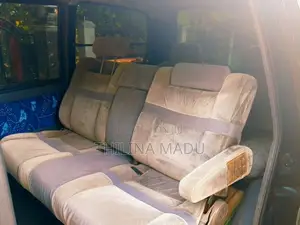 Nissan Serena 1992 Van (Used)