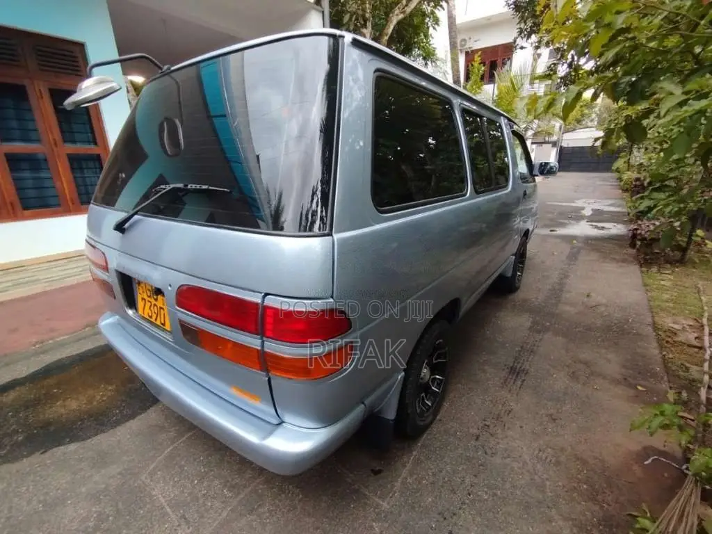 Toyota TownAce Lotto CR27 1995 Van (Used)