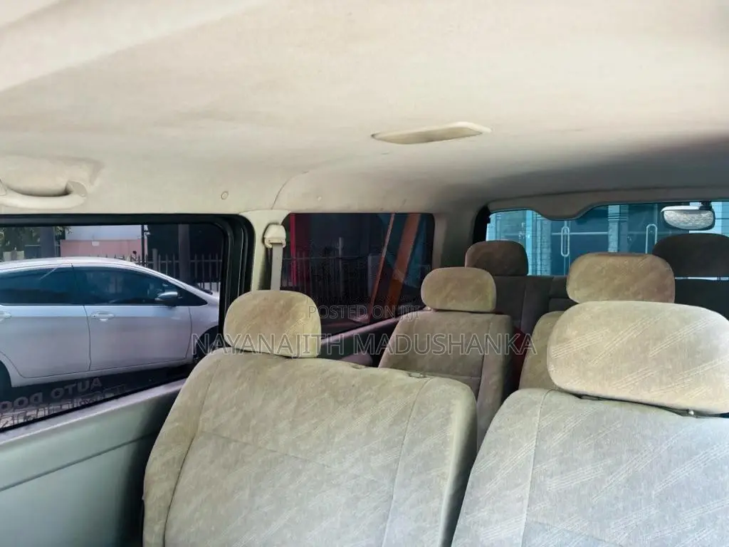 Toyota KDH 2007 Van (Used)