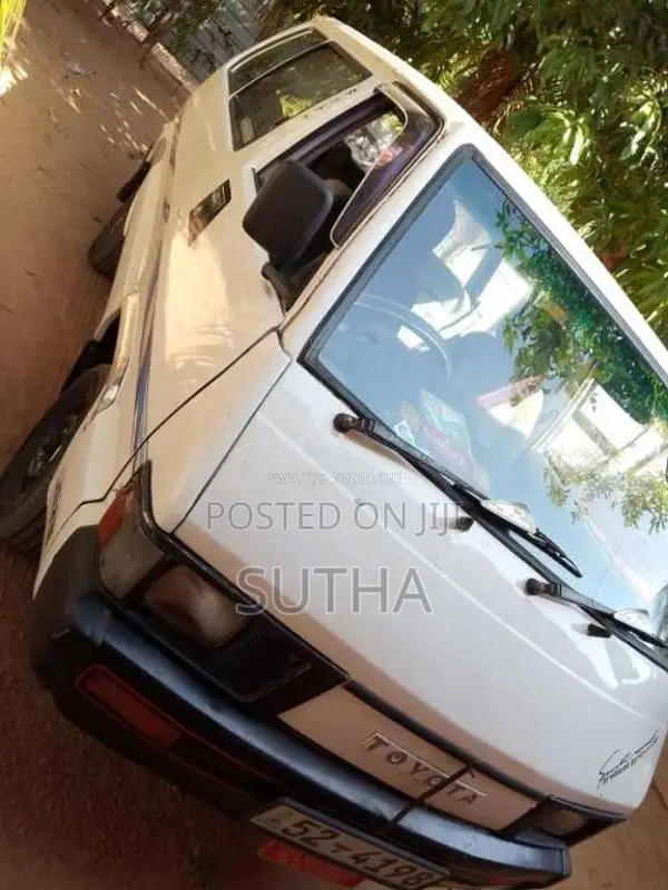 Toyota TownAce 1988 Van (Used)