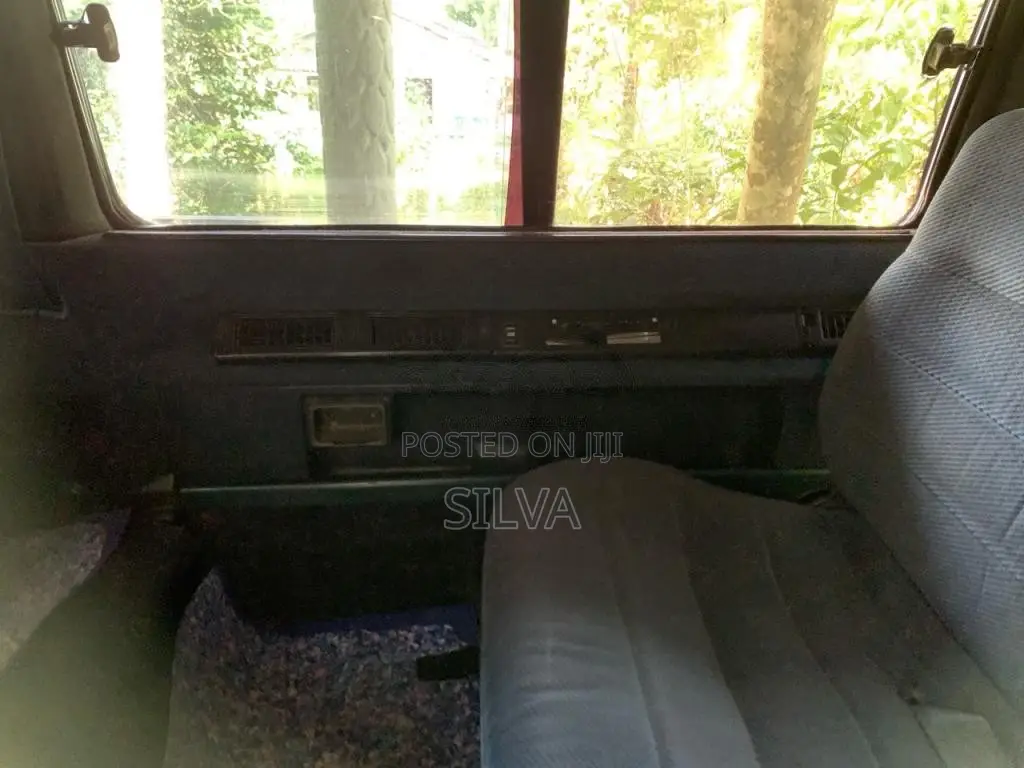 Nissan Largo 1996 Van (Used)
