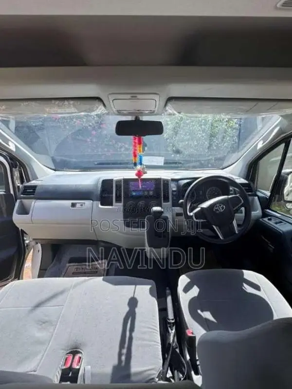 Toyota HIACE 2025 Van (Used)