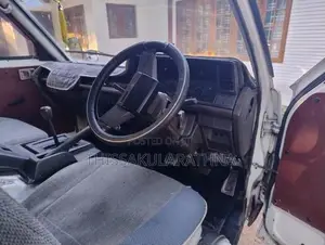 Nissan Vanette 1988 Van (Used)