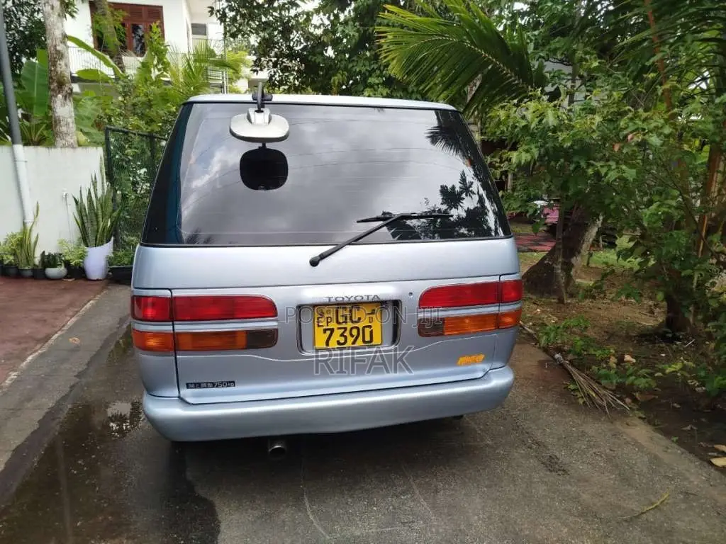 Toyota TownAce Lotto CR27 1995 Van (Used)