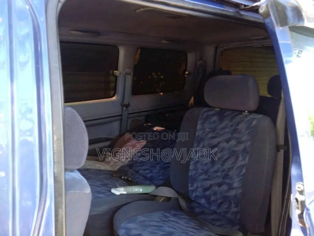 Toyota TOWNACE CR51 NOAH 1996 Van (Used)
