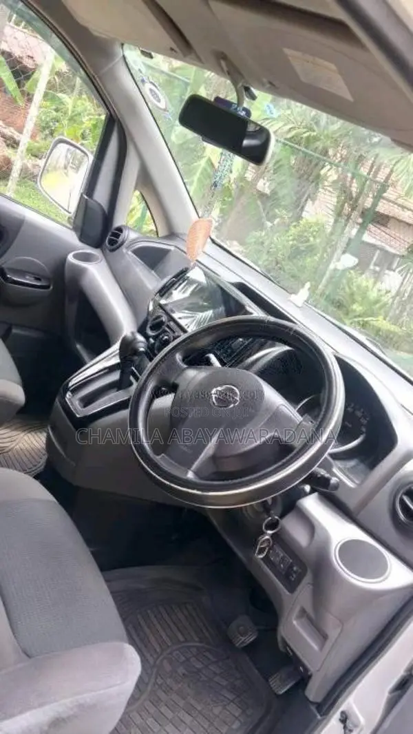 Nissan NV200 2014 Van (Used)