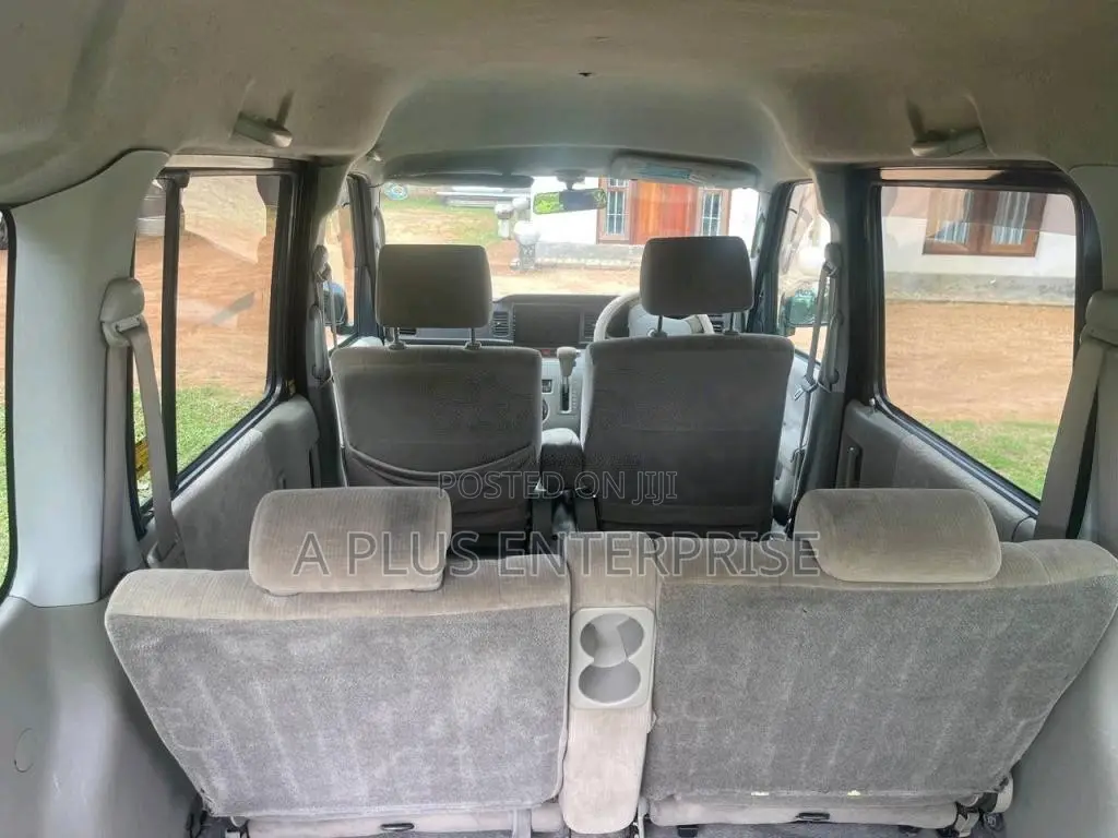 Daihatsu ATRAI 2017 Van (Used)