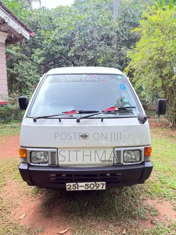 Nissan Vanette 1993 Van (Used)