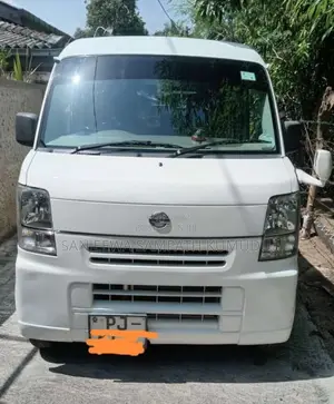 Nissan Clipper 2014 Van (Used)