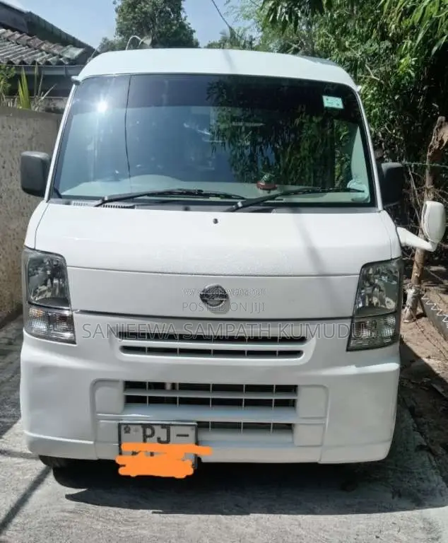 Nissan Clipper 2014 Van (Used)