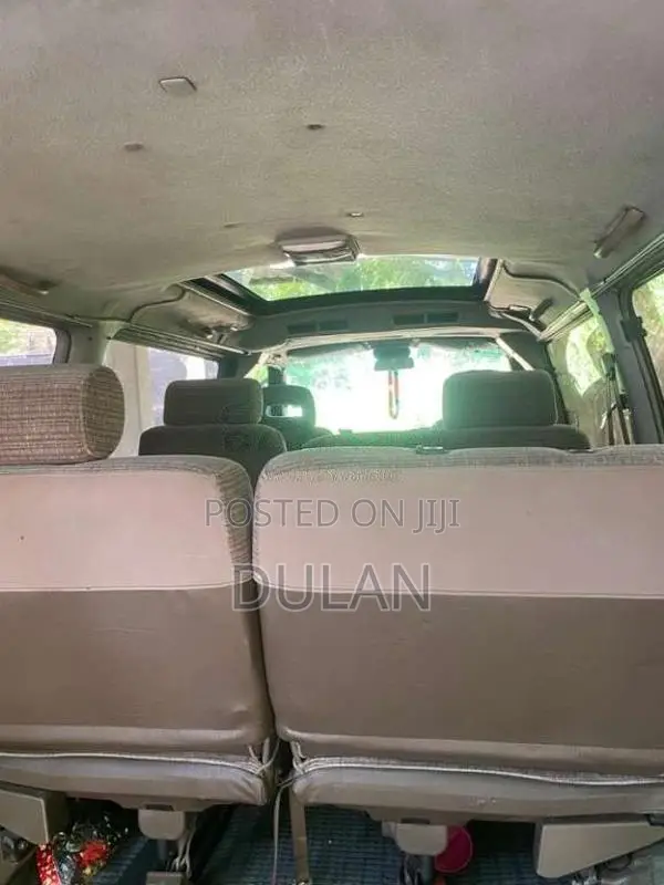 Nissan Caravan 1993 Van (Used)