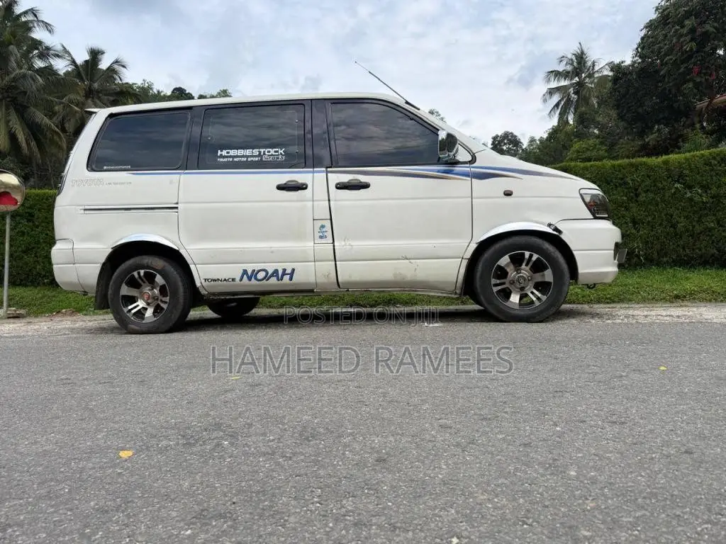 Toyota Townace 1998 Van (Used)