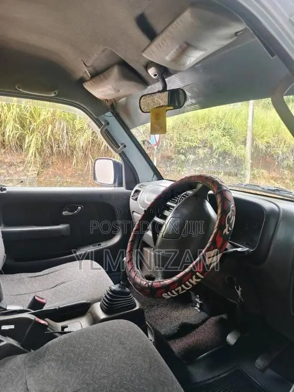 Suzuki Every Semi Join 2001 Van (Used)