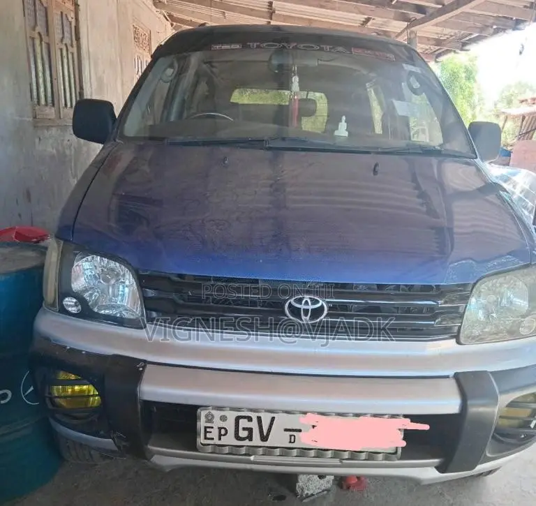Toyota TOWNACE CR51 NOAH 1996 Van (Used)