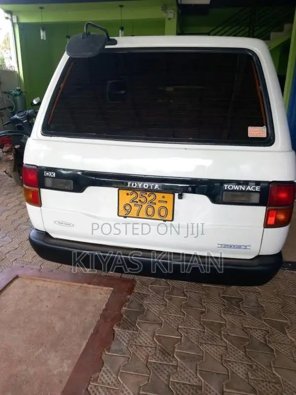 Toyota TownAce 1994 Van (Used)
