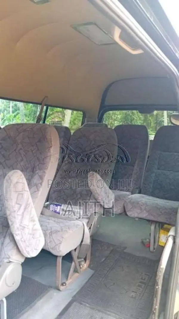 Nissan CARAVAN E25 2003 Van (Used)