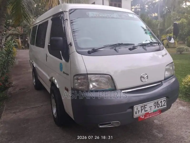 Mazda Lion Face 2010 Van (Used)