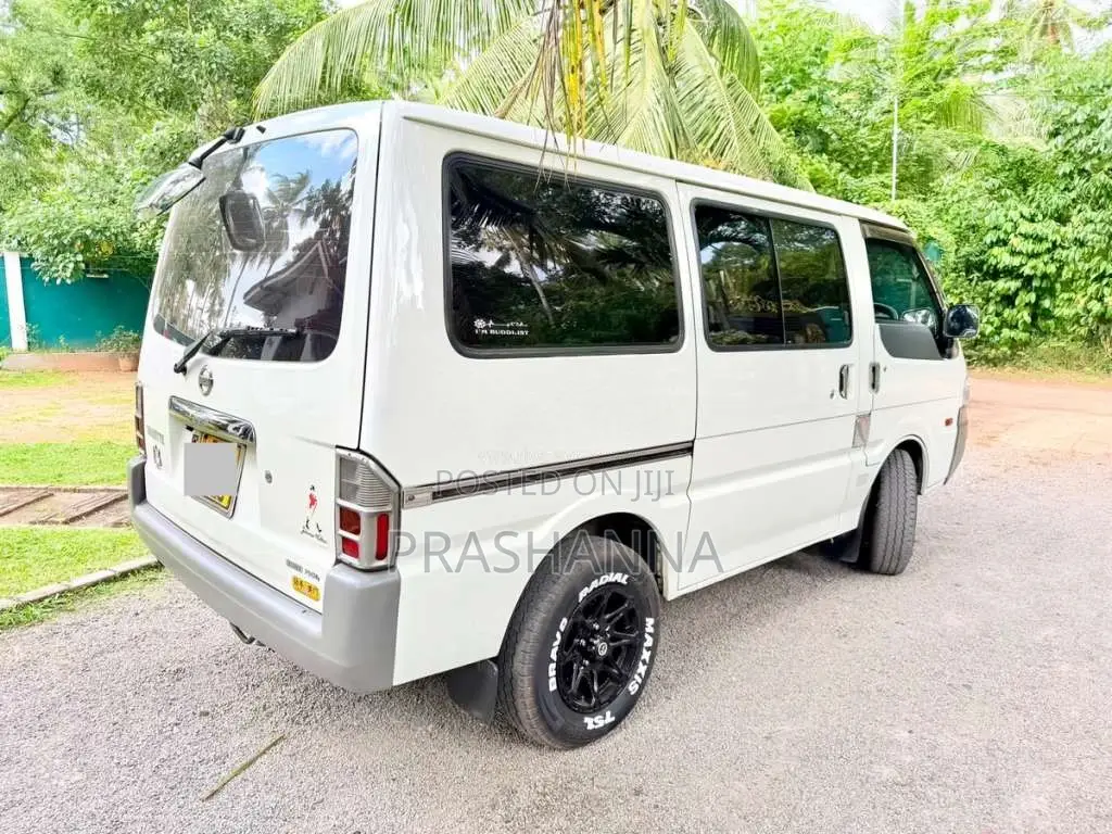 Nissan Vanette 2006 Van (Used)
