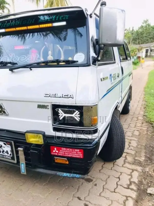 Mitsubishi L300 1984 Van (Used)