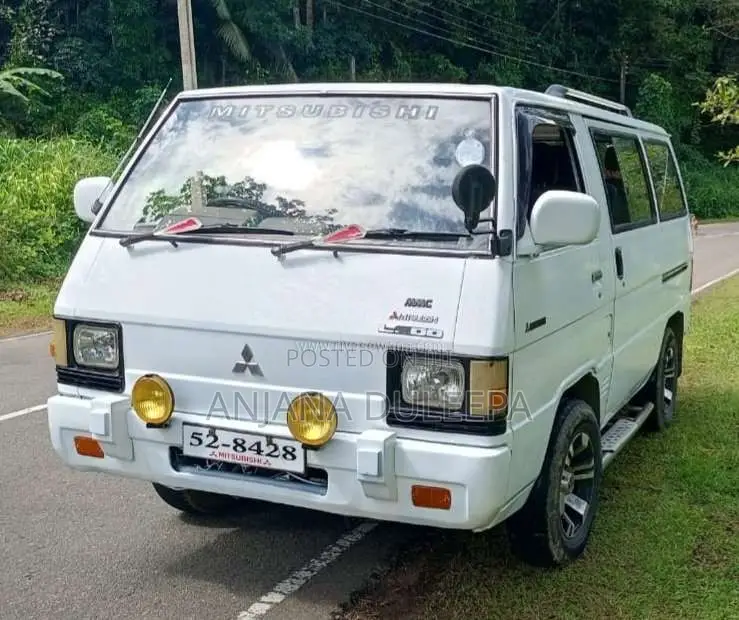 Mitsubishi L300 1984 Van (Used)