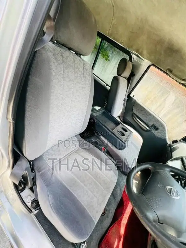 Nissan Vanette 2006 Van (Used)