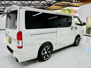 Toyota Kdh Super Gl 201 2013 Van (Used)