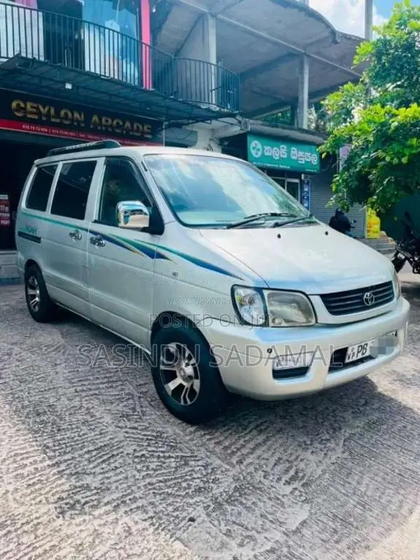 Toyota Townace Noah Kr42 2002 Van (Used)