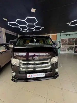 Toyota HIACE 2015 Van (Used)