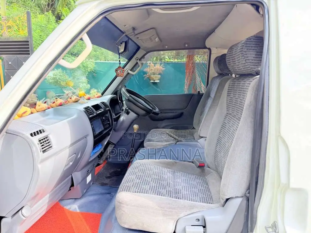 Nissan Vanette 2006 Van (Used)