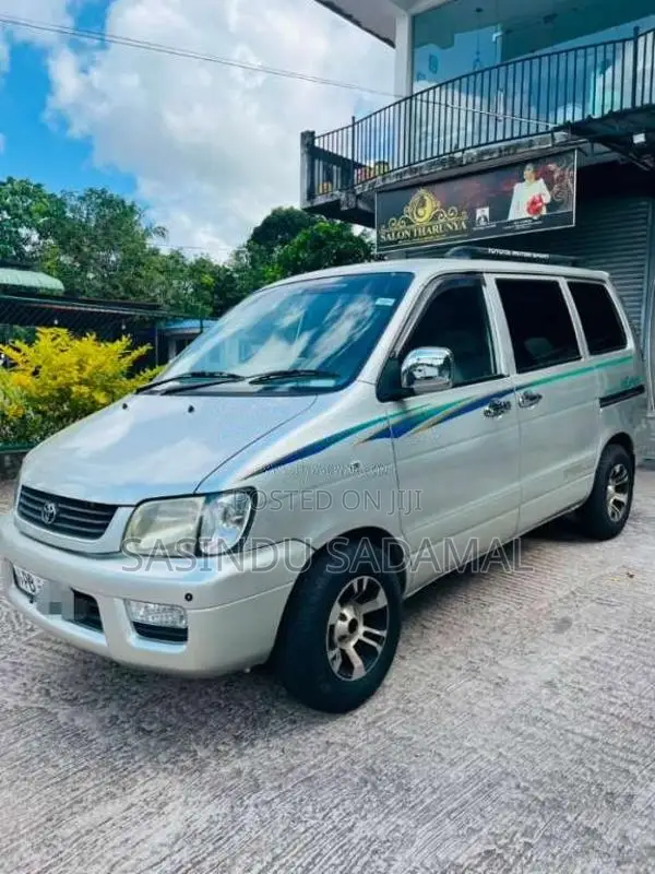 Toyota Townace Noah Kr42 2002 Van (Used)