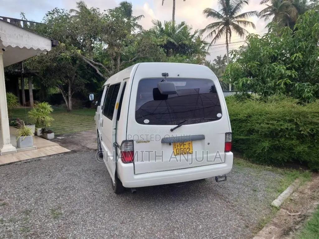 Mazda Bongo 2006 Van (Used)