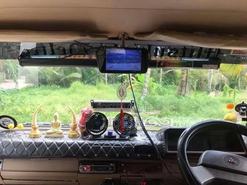 Mitsubishi L300 1984 Van (Used)