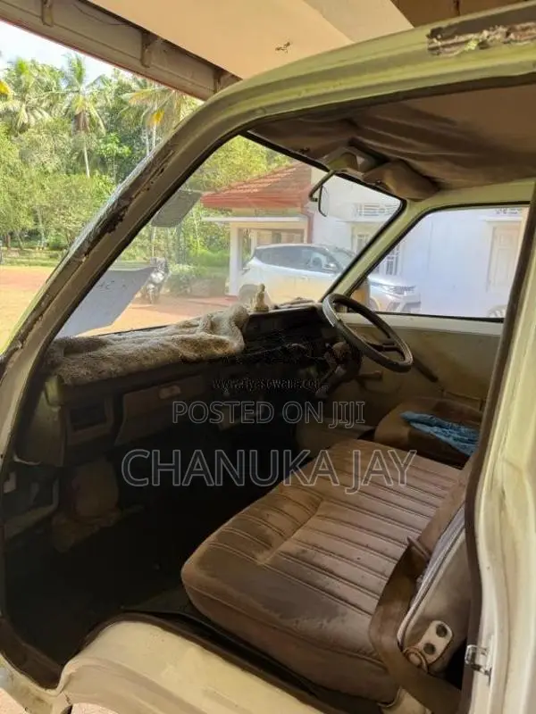 Toyota LiteAce 1982 Van (Used)