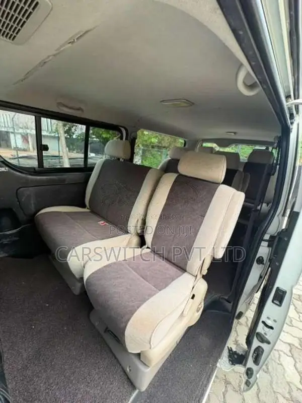 Toyota HIACE 2016 Van (Used)