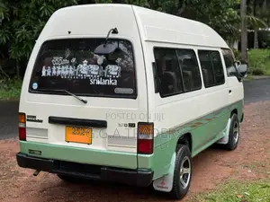 Nissan Caravan 1993 Van (Used)