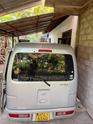 Daihatsu Hijet 2015 Van (Used)
