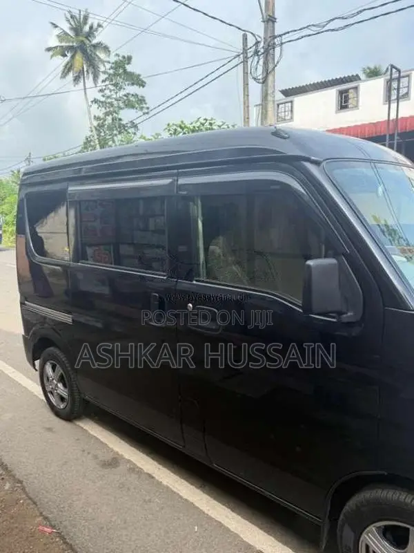 Nissan Clipper 2017 Van (Used)