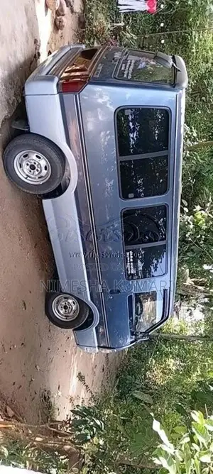 Mazda Bongo 1998 Van (Used)
