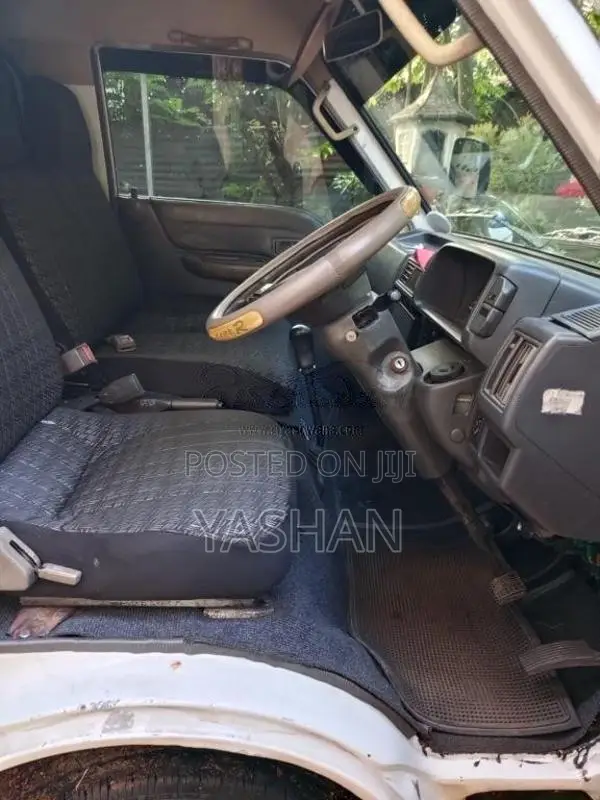 Mazda Bongo 1993 Van (Used)