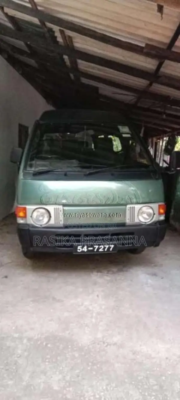 Nissan Vanette 1994 Van (Used)