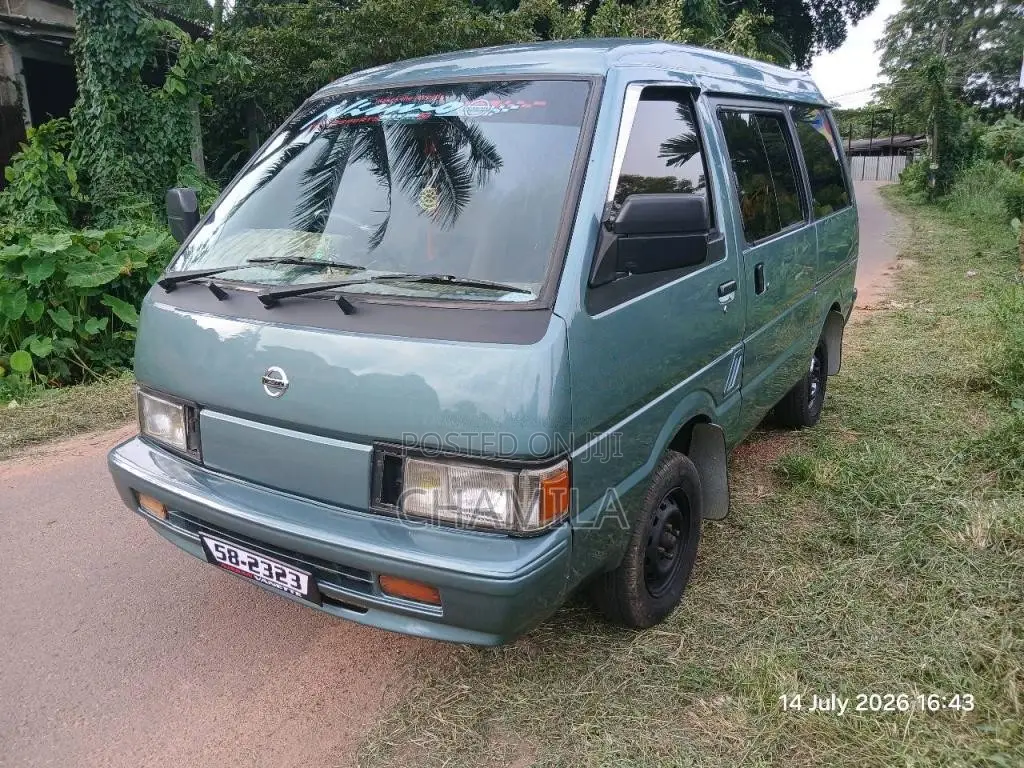 Nissan Vanette VX 1991 Van (Used)