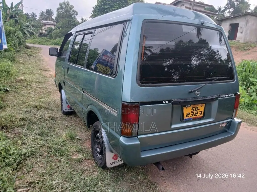 Nissan Vanette VX 1991 Van (Used)