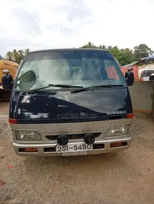 Isuzu Fargo 1993 Van (Used)
