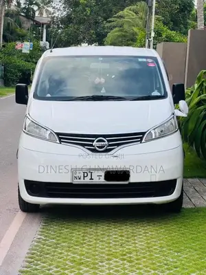 Nissan NV200 2015 Van (Used)