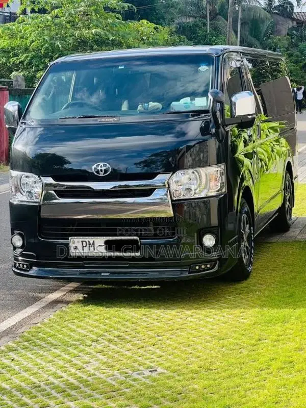 Toyota KDH 201 Super GL DARK PRIME 2017 Van (Used)