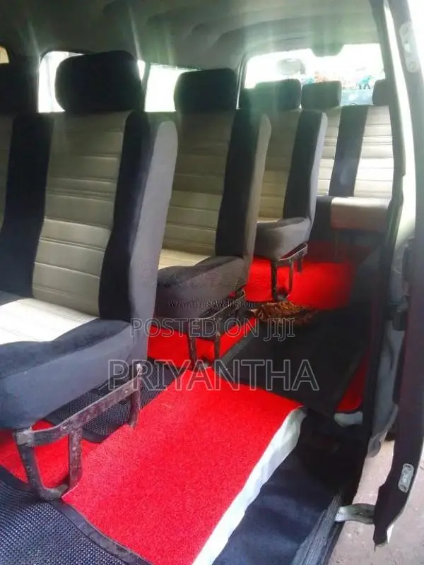Nissan Caravan 1991 Van (Used)