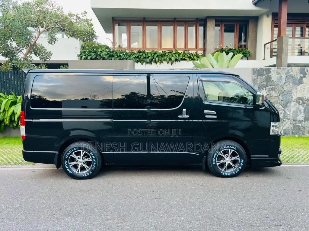 Toyota KDH 201 Super GL DARK PRIME 2017 Van (Used)